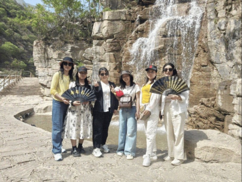 奔赴山野,向幸福出发!阿五人的度假旅游有多快乐2112
