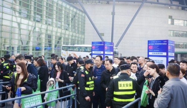 ScreenShot_2025-10-22_190549_105