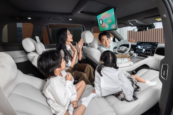 29.98万元-32.98万元!大六座安全豪华SUV腾势N8L正式上市(2)15