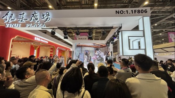 3.9 银基广场稿件一(1)203