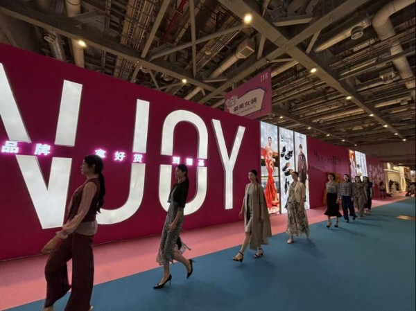 3.9 银基广场稿件一(1)1058