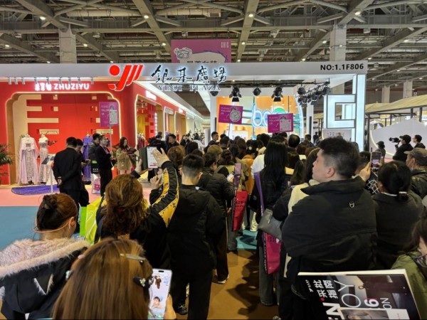 3.9 银基广场稿件一(1)1591